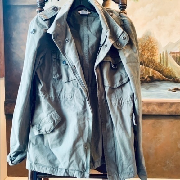 ✨✨Army Green Fur Removable FurLining/ Hood Utility Jacket 🧥 - Picture 10 of 11